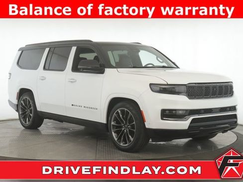 Used 2025 Jeep Grand Wagoneer L Series III w/ Rear Seat Video Group 1 image 1
