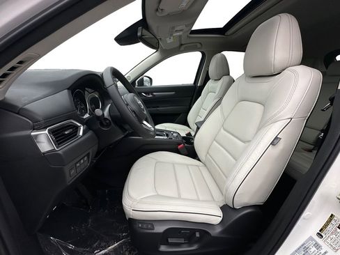 New 2025 MAZDA CX-5 AWD 2.5 S w/ Preferred Package image 9