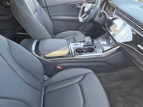 Used 2022 Audi Q7 3.0T Premium Plus image 16