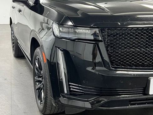 Certified 2024 Cadillac Escalade Sport Platinum w/ LPO, ONYX Package AWD/4WD image 10