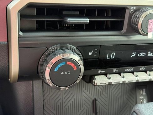 New 2025 Toyota Tacoma TRD Sport image 15