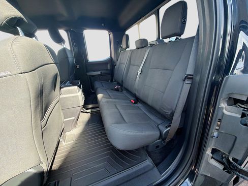 Used 2017 Ford F150 XLT w/ Equipment Group 302A Luxury AWD/4WD image 28