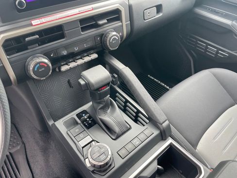 New 2026 Toyota Tacoma TRD Off-Road AWD/4WD image 25