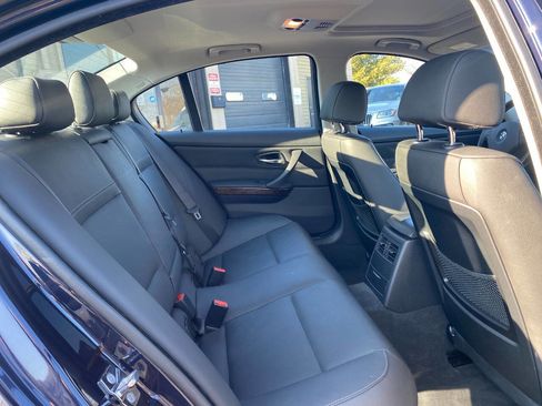 Used 2009 BMW 328i xDrive Sedan image 26