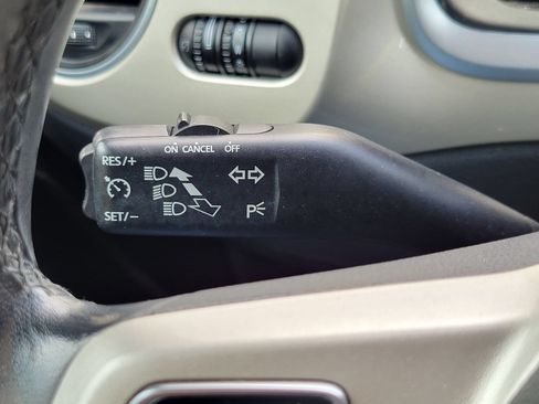 Used 2015 Volkswagen Beetle 1.8T FWD image 13