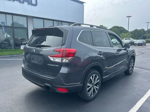 Used 2023 Subaru Forester Limited AWD/4WD image 4