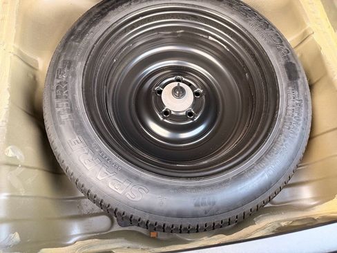 Certified 2024 Honda HR-V Sport image 25