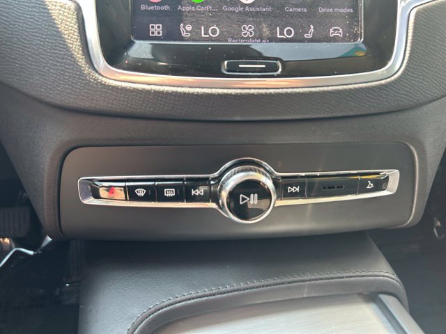 Certified 2024 Volvo XC90 B5 Core w/ Protection Package Premier AWD/4WD image 28