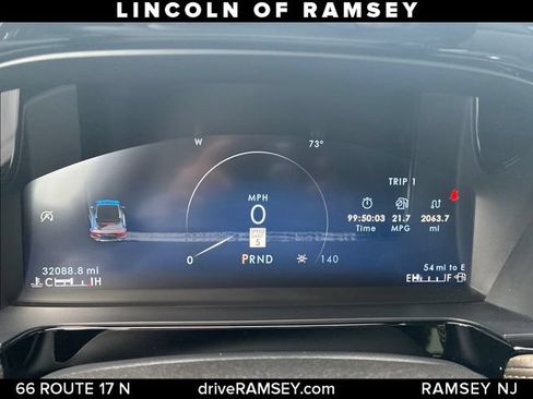 Used 2023 Lincoln Corsair AWD image 15