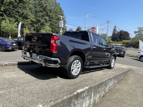Used 2022 Chevrolet Silverado 1500 LTZ AWD/4WD image 6