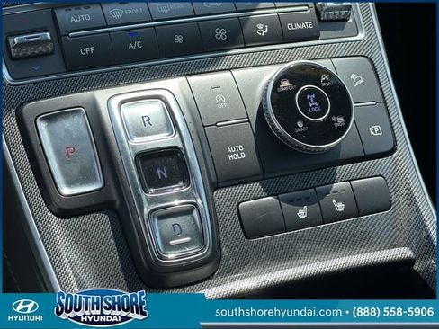 Certified 2023 Hyundai Santa Fe SEL w/ Premium Package AWD/4WD image 32