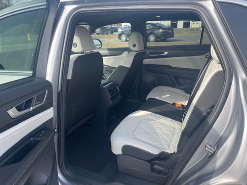 New 2026 Volkswagen Atlas Cross Sport SEL Premium R-Line image 6