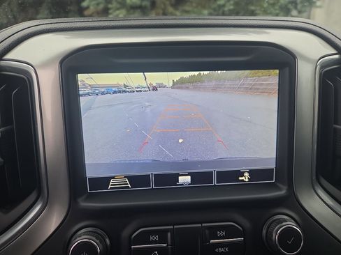 Used 2020 Chevrolet Silverado 1500 RST image 31