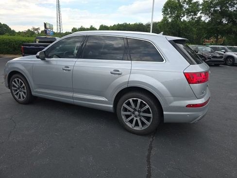 Used 2019 Audi Q7 3.0T Premium Plus AWD/4WD image 9