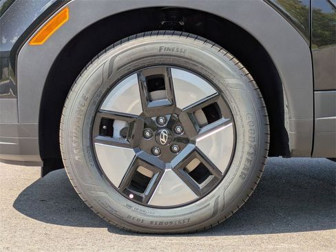 New 2026 Hyundai Santa Fe SE image 10