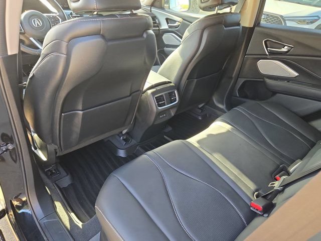 Used 2023 Acura RDX w/ Technology Package FWD image 11