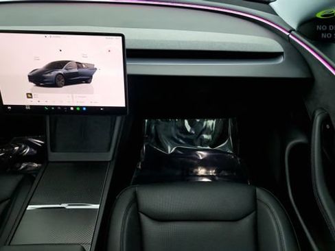 Used 2025 Tesla Model 3 Long Range AWD/4WD image 52