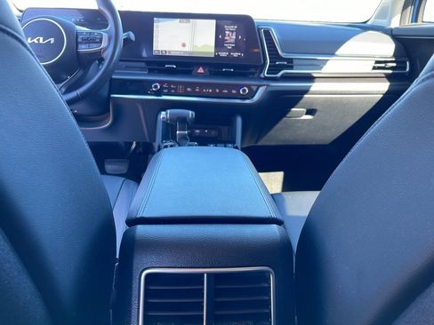 Used 2024 Kia Sportage EX image 28