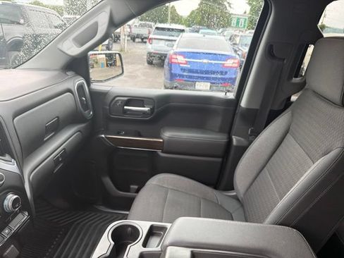 Used 2019 GMC Sierra 1500 SLE w/ SLE Value Package AWD/4WD image 29