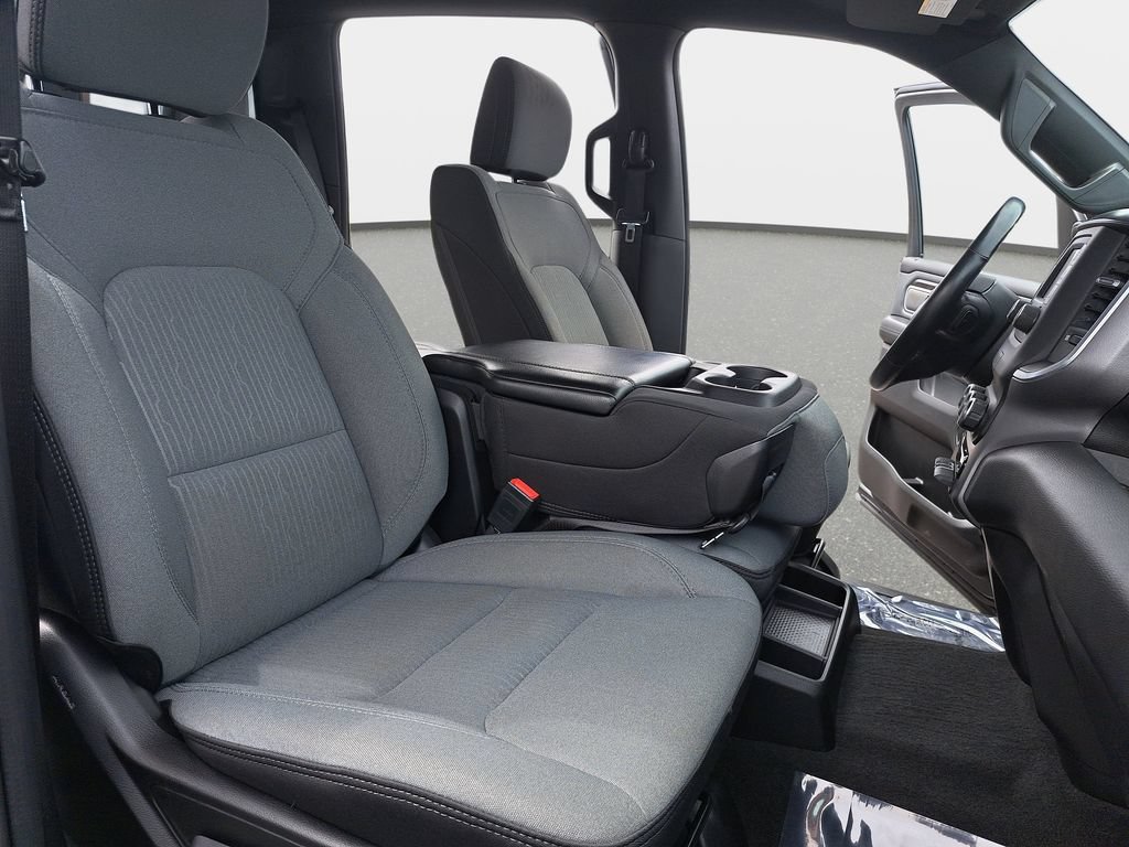 Certified 2022 RAM 1500 Big Horn AWD/4WD image 10