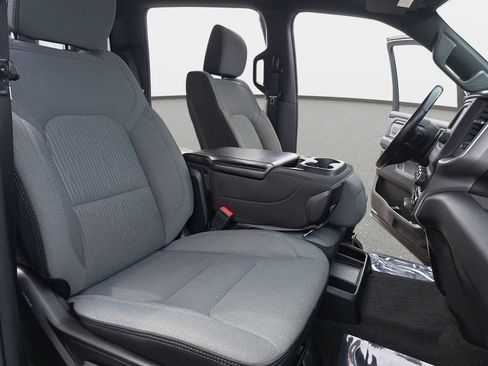 Certified 2022 RAM 1500 Big Horn AWD/4WD image 10
