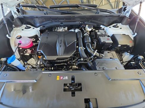 Used 2025 Hyundai Santa Fe XRT image 31