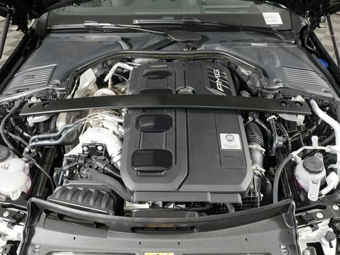 Certified 2026 Mercedes-Benz C 43 AMG 4MATIC Sedan image 31