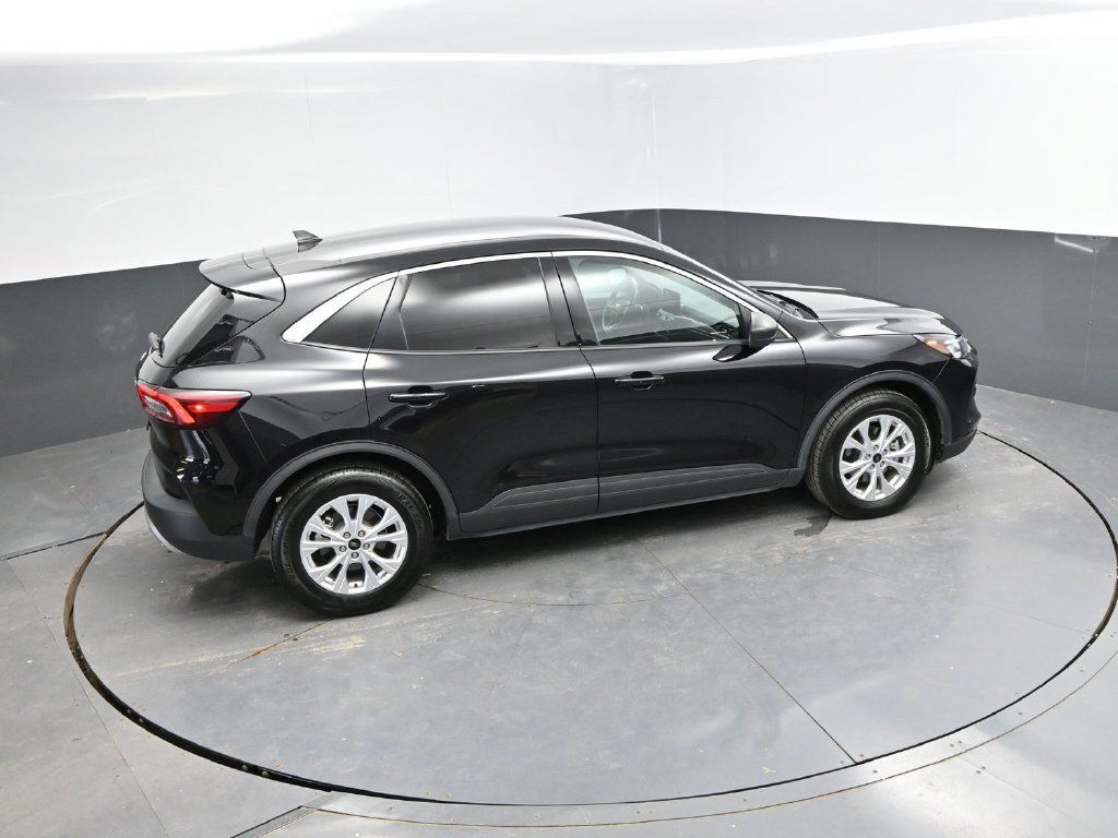 Used 2024 Ford Escape Active FWD image 31