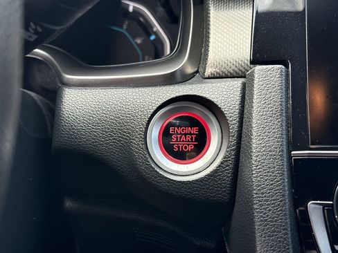 Used 2018 Honda Civic EX image 26
