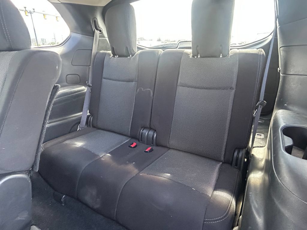 Used 2018 Nissan Pathfinder SV FWD image 32