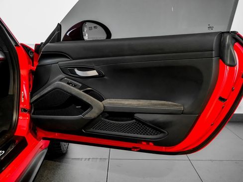 Certified 2019 Porsche 911 GT3 RS image 21