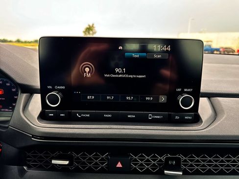 Used 2024 Honda Accord EX image 16