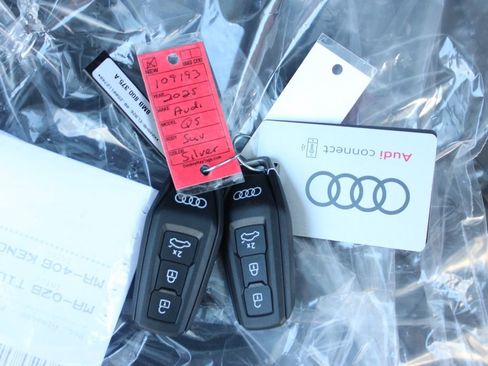 New 2025 Audi Q5 Premium Plus image 32