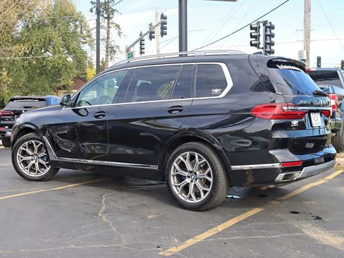Used 2019 BMW X7 xDrive50i w/ Dynamic Handling Package image 9