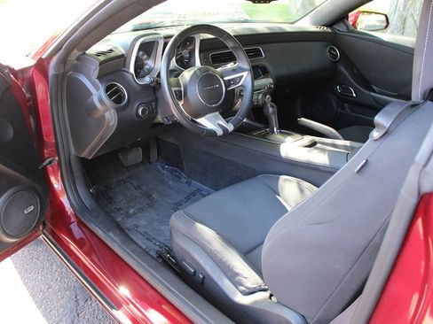 Used 2011 Chevrolet Camaro LT w/ RS Package image 8