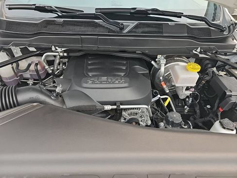 Certified 2026 RAM 2500 Big Horn AWD/4WD image 35