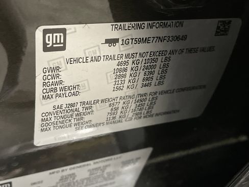 Used 2022 GMC Sierra 2500 SLE w/ SLE Value Package; image 27