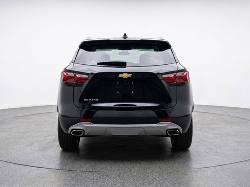 Used 2025 Chevrolet Blazer LT FWD image 7