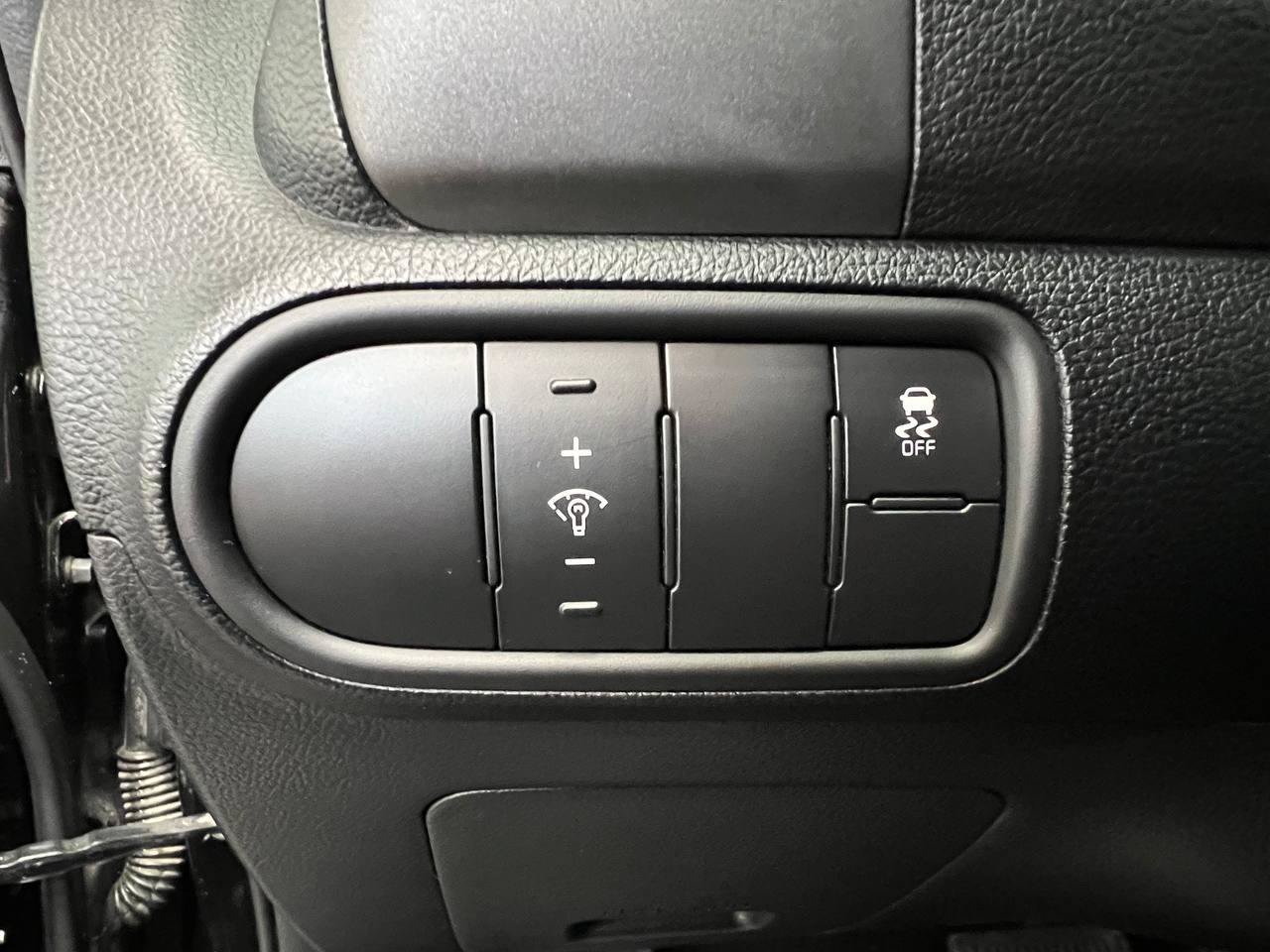 Used 2017 Kia Forte LX FWD image 22