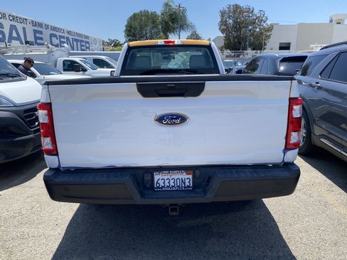 Used 2022 Ford F150 XL w/ Equipment Group 101A High RWD image 9