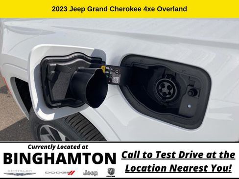 New 2023 Jeep Grand Cherokee Overland image 30