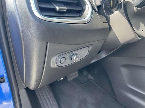 Used 2024 Chevrolet Equinox LT image 23