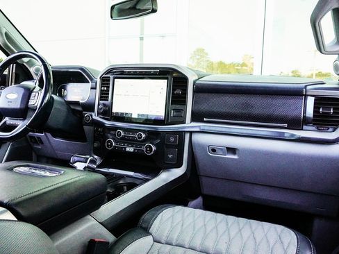 Used 2021 Ford F150 Limited image 15