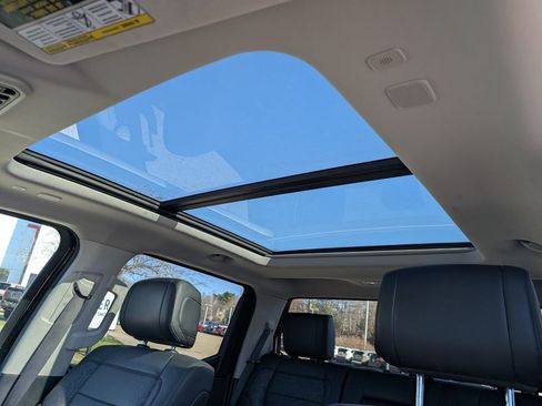 Used 2023 Toyota Tundra Limited image 20