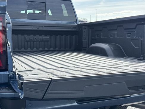 New 2026 GMC Sierra 2500 Denali w/ Denali Reserve Package image 10