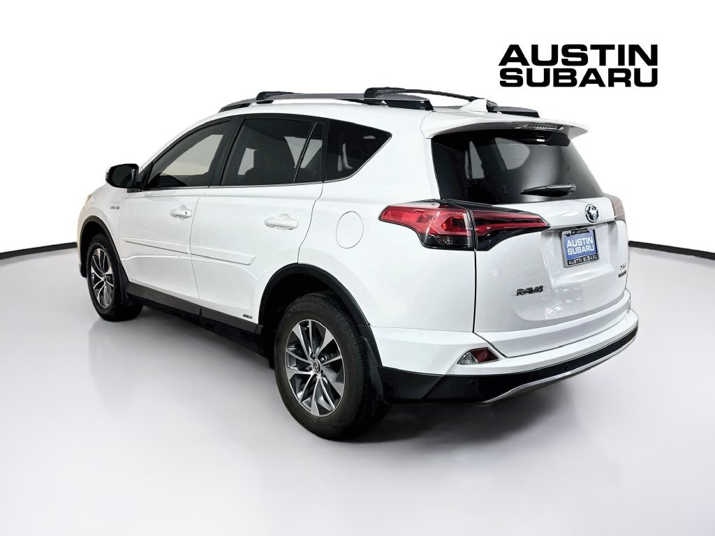 Used 2018 Toyota RAV4 XLE w/ Convenience Package AWD/4WD image 5