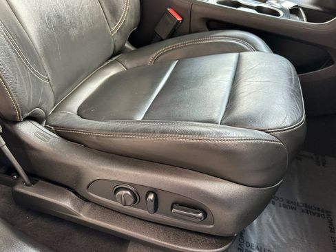 Certified 2020 Chevrolet Traverse RS image 25