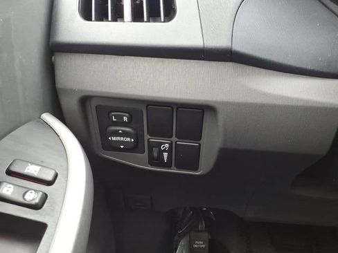 Used 2011 Toyota Prius Two image 18