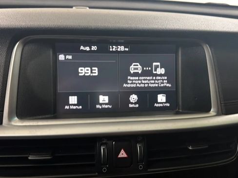 Used 2020 Kia Optima LX FWD image 13