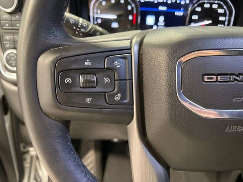 Used 2023 GMC Sierra 3500 Denali AWD/4WD image 4